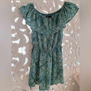 Wavers Rompers Size Small Color Green and Tan